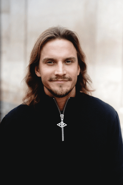Få insiderviden om kommercialisering af data i denne podcast-episode wojciech-zak-head-of-data-and-analytics-kvantum