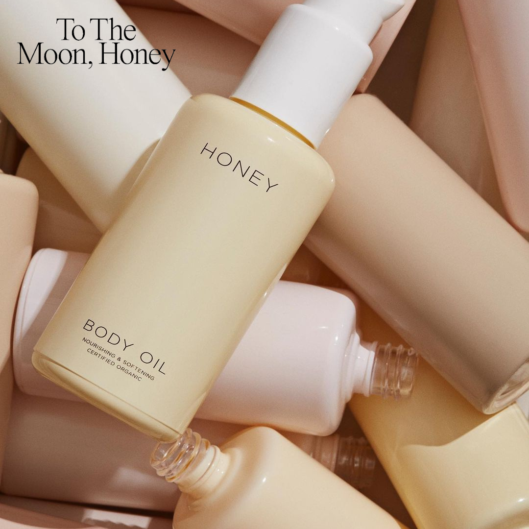 To The Moon, Honey case