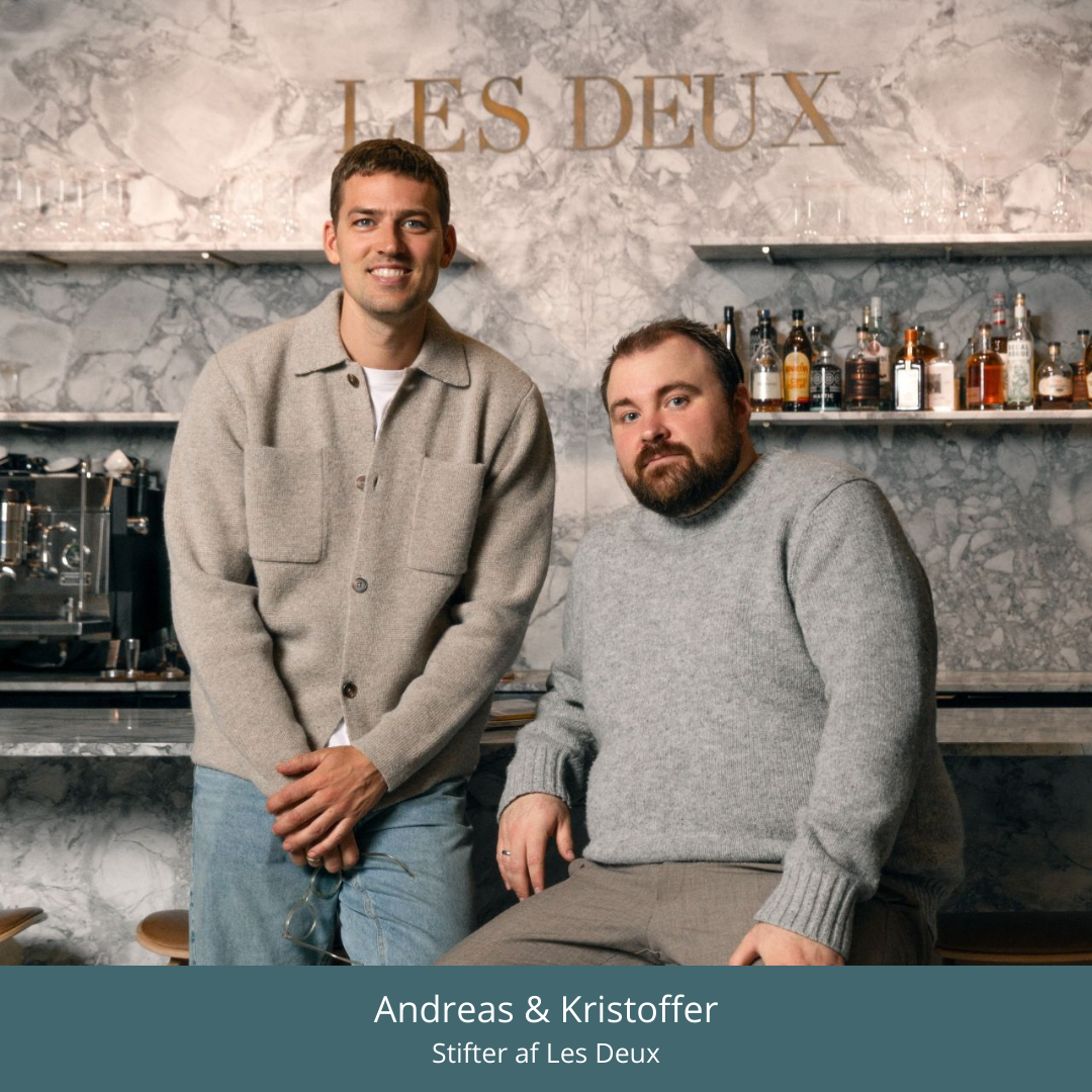 Les Deux case Les Deux case